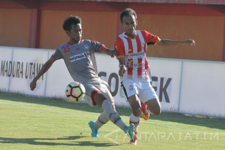 Persepam Kalahkan Martapura FC