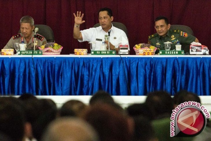 Ketika Hakim Mencicipi Narkoba