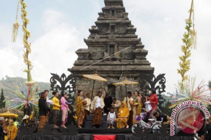 Pemotongan Rambut Gembel