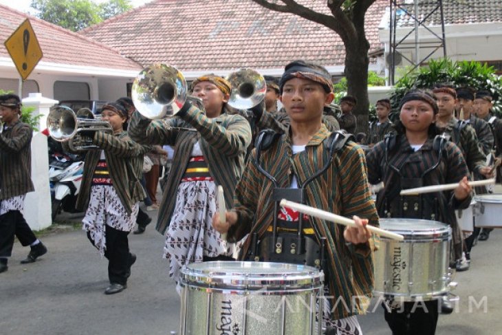 Parade Drum Band