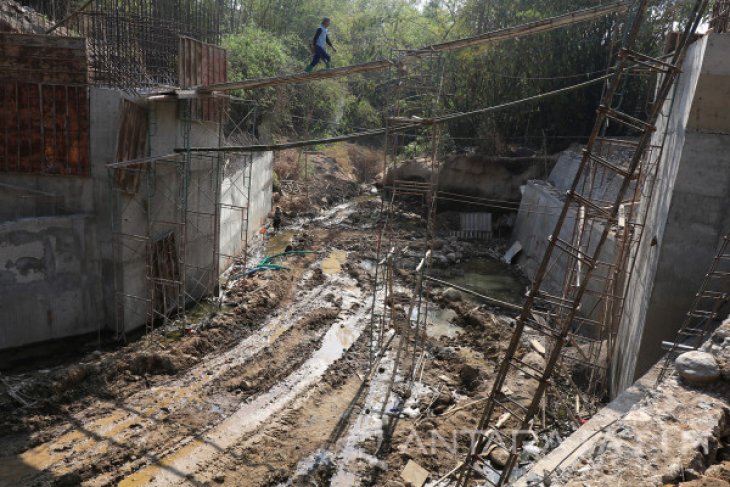 Pembangunan Jembatan Jalur Wisata