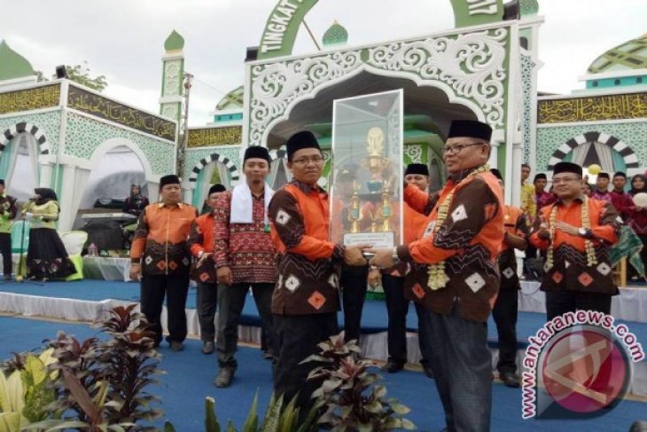 PIALA BERGILIR MTQ BALANGAN