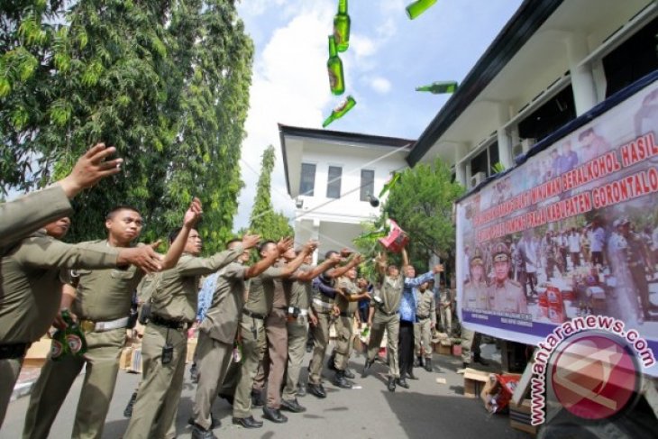 Pemusnahan Minuman Keras