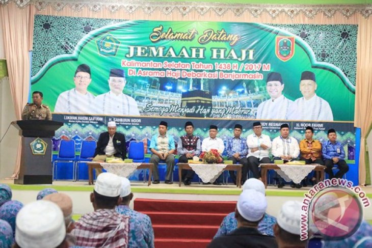 KEDATANGAN JAMAAH HAJI ASAL TANAH LAUT