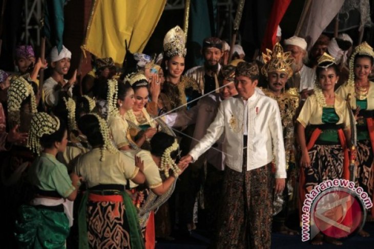 Presiden Jokowi Minta Keraton Lindungi Aset Budaya Bangsa