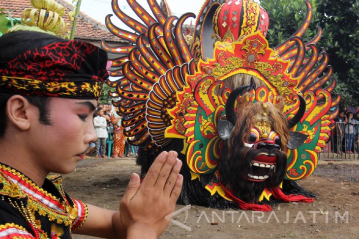 Penampilan Barung Kumbo