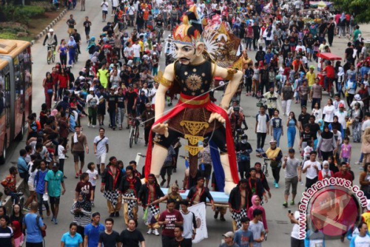 Parade Batik Nusantara