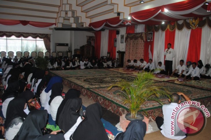 Disdik Gelar Silaturrahmi Guru Honor HSS