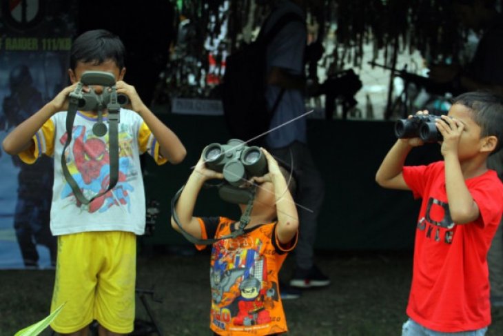 Edukasi Persenjataan Militer Indonesia