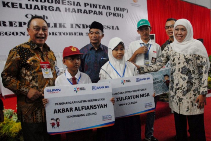 BTN Salurkan Bantuan Dukung Program Perlindungan Sosial