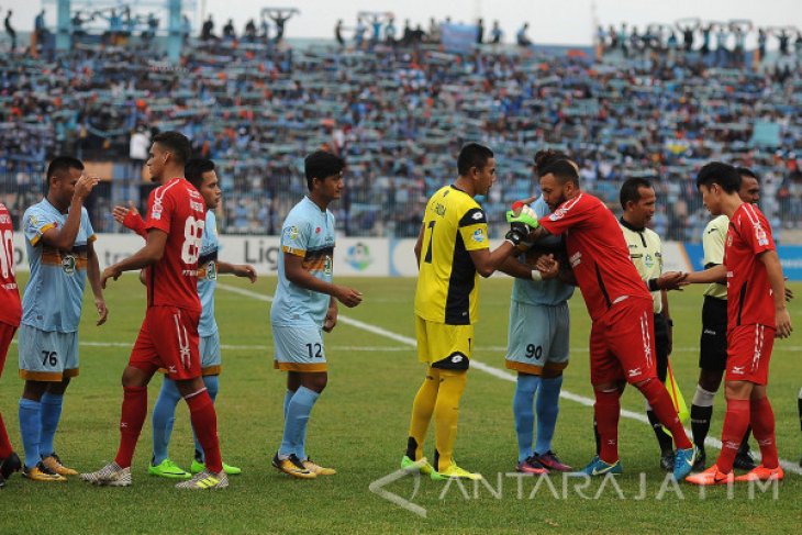 Penjaga Gawang Persela Lamongan Meninggal