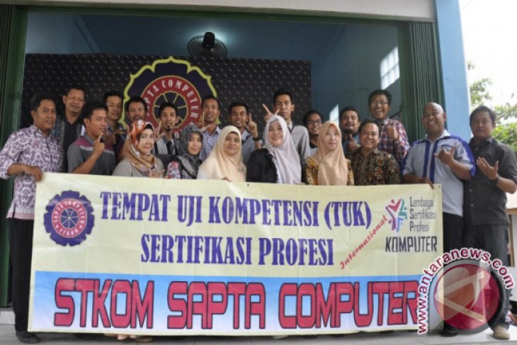 20 Ahli Network Uji Kompetensi