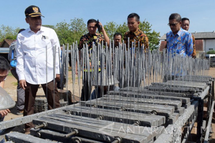 Sidak Pabrik Kembang Api