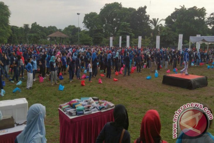 Senam Massal Hari Kesehatan Nasional Kota Bogor (Video)
