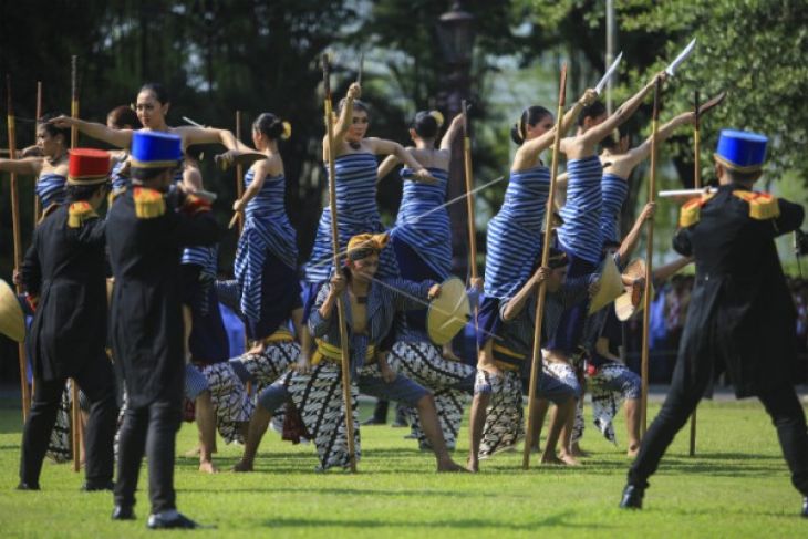 PERINGATAN HARI PAHLAWAN