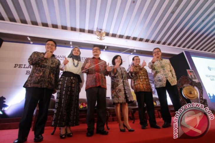 Acuan baru pasar uang