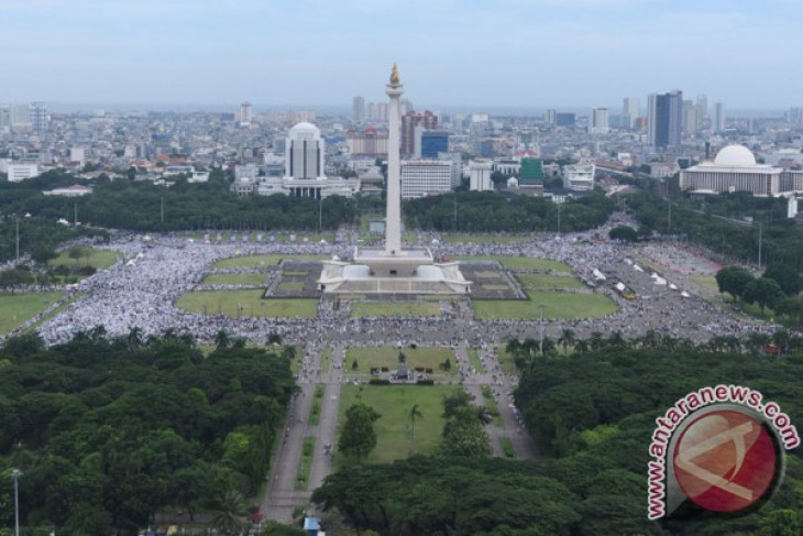 News focus - Spirit of solidarity visible among 212 reunion rally participants by Rahmad Nasution