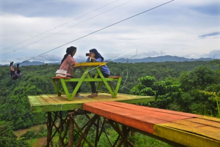 Wisata Swafoto Grand Sayang Kaak