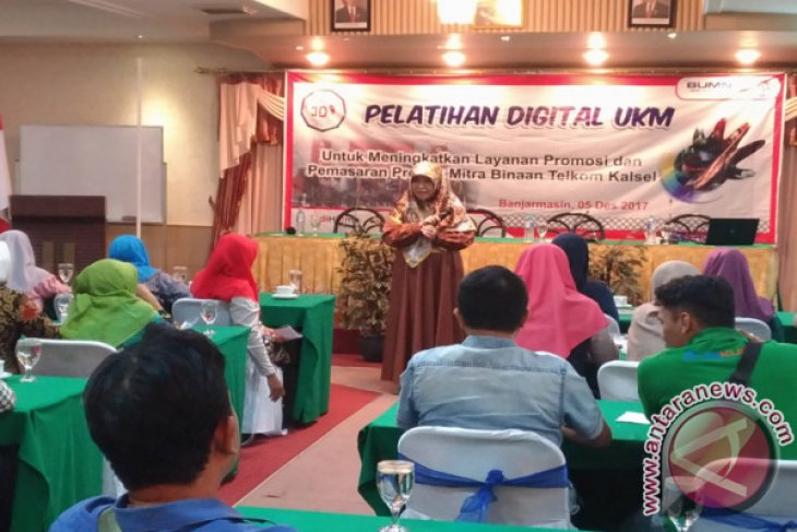 PELATIHAN DIGITAL PELAKU UKM