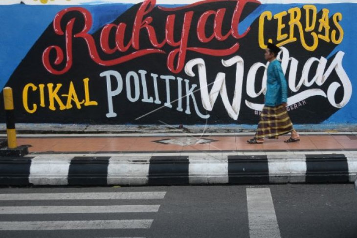 Mural Pesan Politik Cerdas