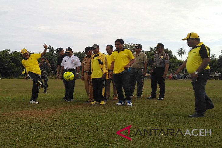 32 klub sepak bola meriahkan HUT Golkar