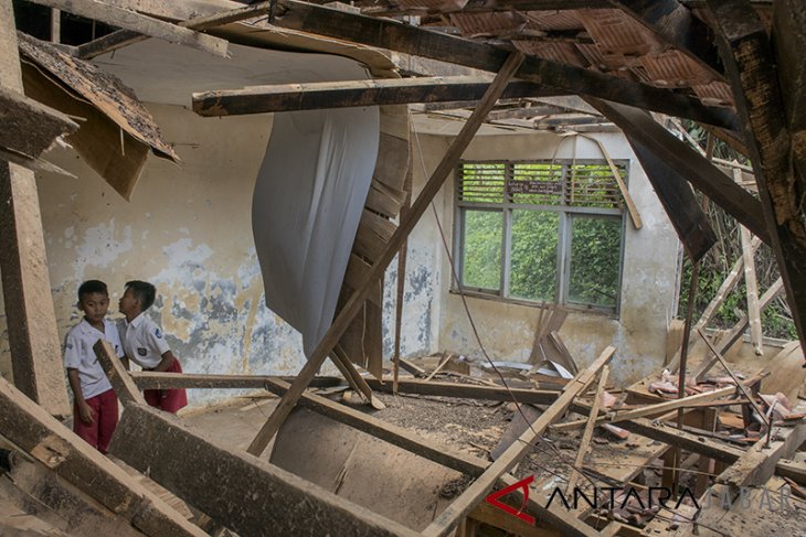 Sekolah Rusak di Sumedang