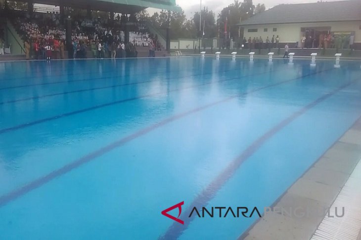 Kolam renang Yonif 144 Curup dibuka untuk umum
