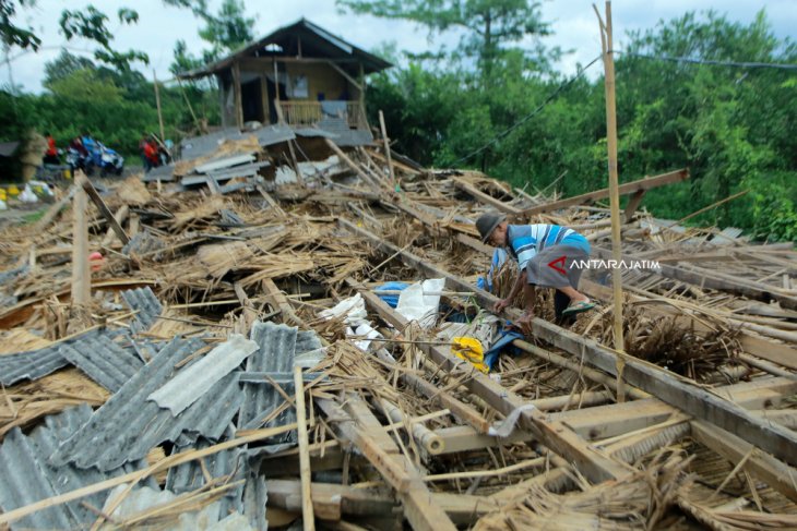 Dampak Puting Beliung Banyuwangi