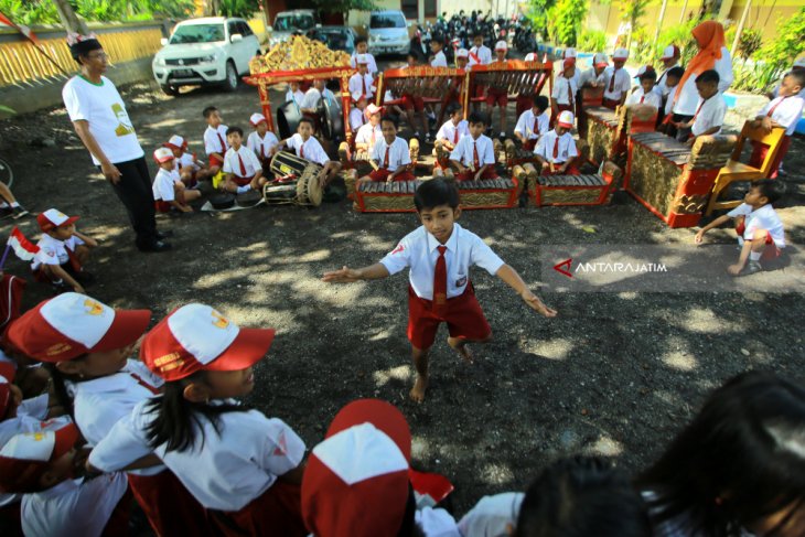 Edukasi Kesenian Daerah