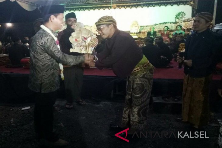 Pegelaran Wayang Kulit