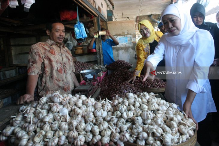 Khofifah Blusukan Pasar