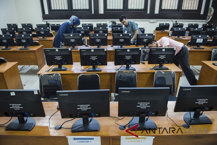 Pengadaan Komputer UNBK