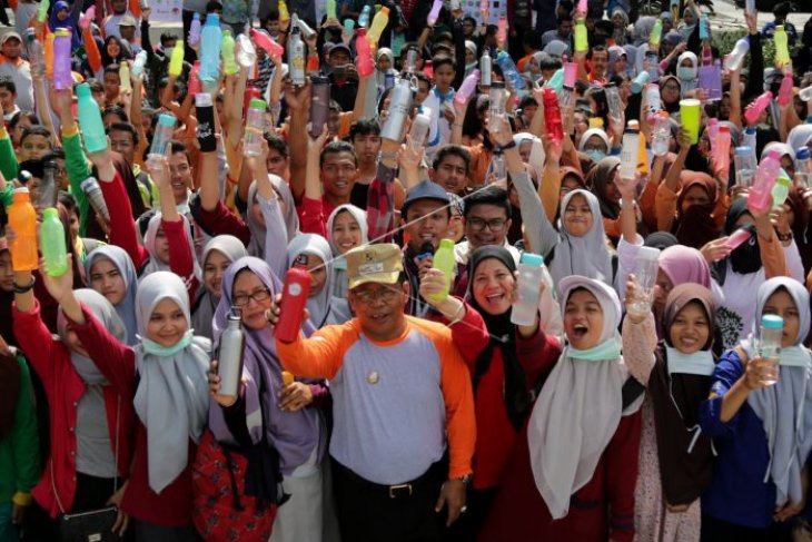 Pengurangan Sampah Plastik Kemasan