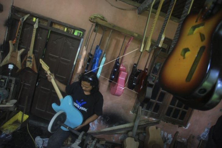 Perajin gitar