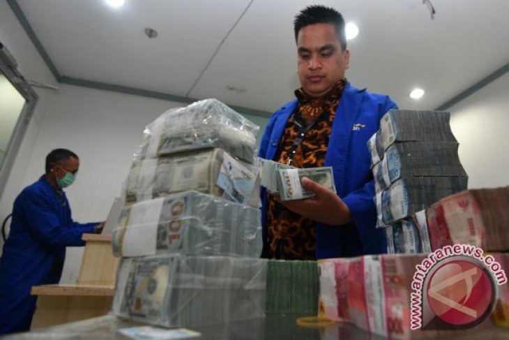 Foreign exchange reserves enough to hold capital outflow: BI