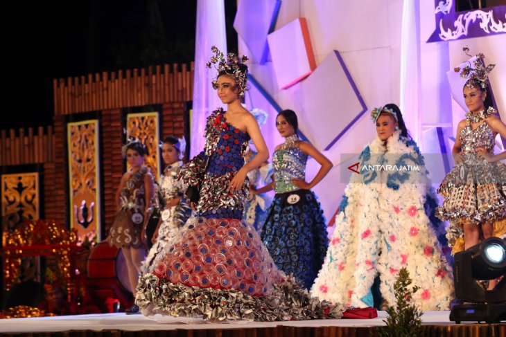 Banyuwangi Green & Recycle Fashion Week