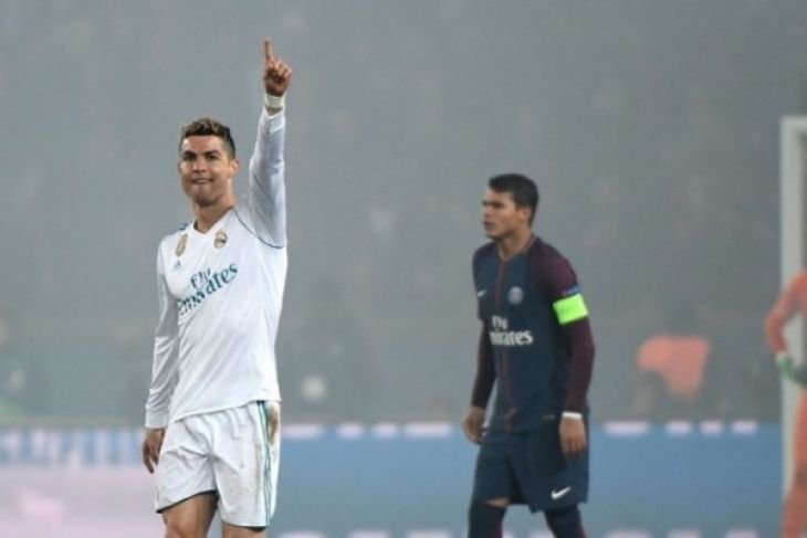 Real Madrid kalahkan PSG 2-1