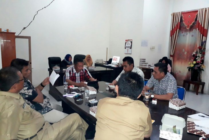 Pembahasan Program oleh Komisi I DPRD Gorontalo Utara