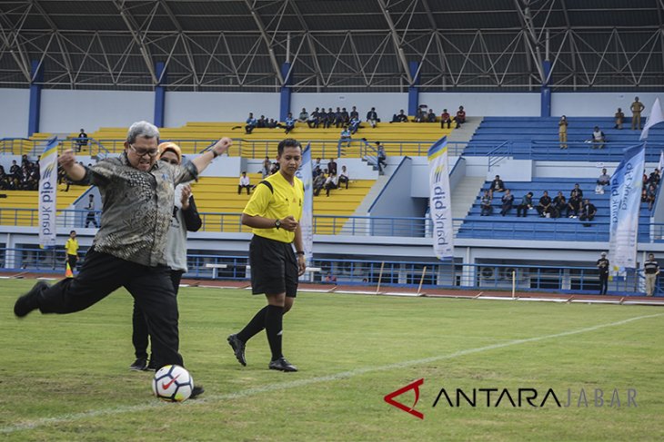 Pembukaan Liga Pekerja Indonesia Jabar