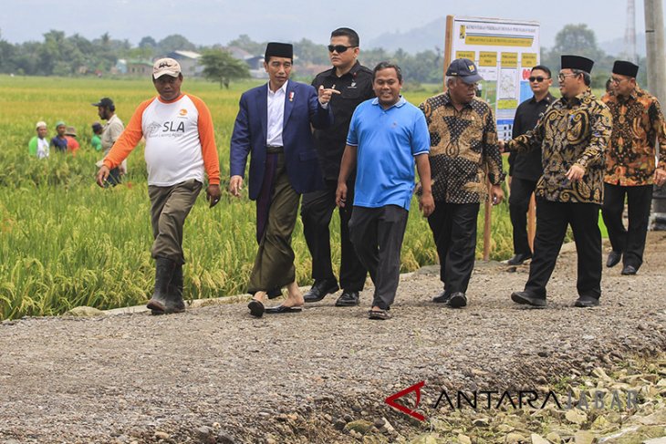 Presiden Tinjau Pembangunan irigasi