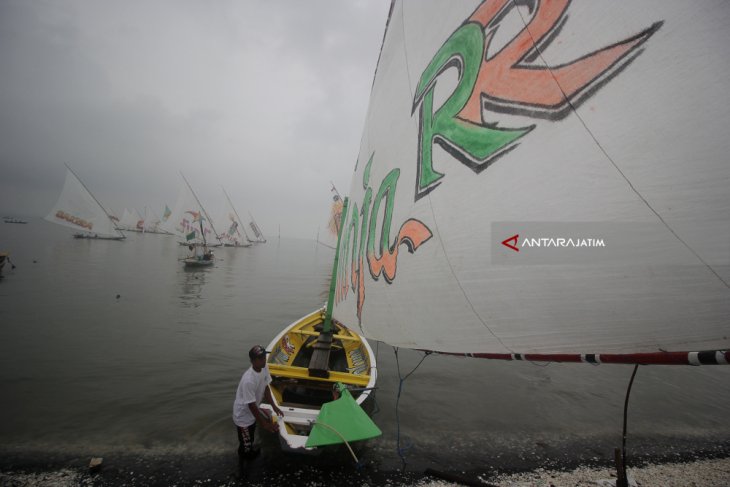 Surabaya Fisherman Sailing Competition 2018