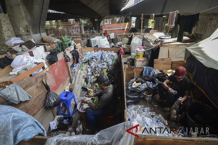 Target Penurunan Angka Kemiskinan