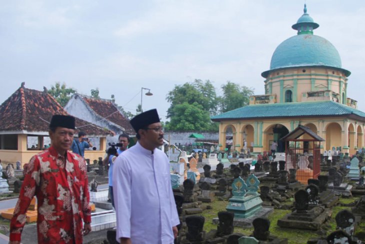 Gus Ipul Dorong Warga Munculkan Desa Wisata