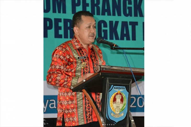 Hermanus tuntut PTSP sederhanakan perizinan