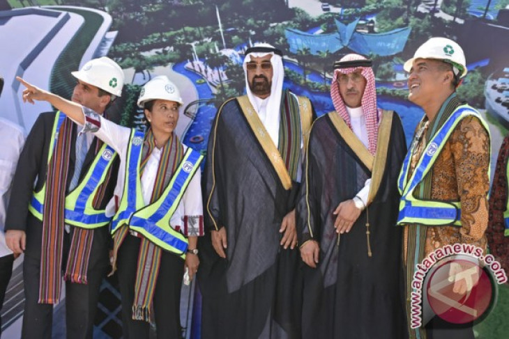 Rini Soemarno officiates groundbreaking ceremony of Paramount Hotel in Mandalika