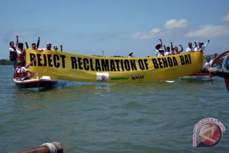 Aksi tolak reklamasi Teluk Benoa