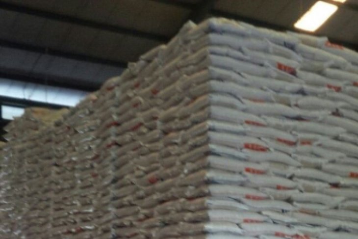 Stok beras Bulog Maluku cukup permintaan pasar empat bulan