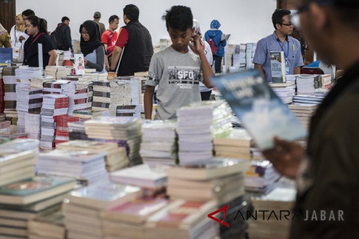 Pameran Liga Buku Bandung