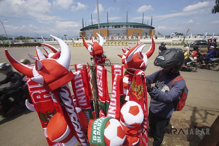 Penjualan Atribut Timnas Indonesia