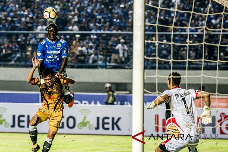 Persib Kalahkan Mitra Kukar